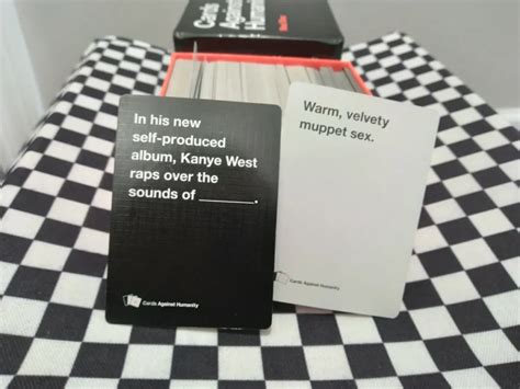 3 Websites zum Spielen cards against humanity Klone online mit .